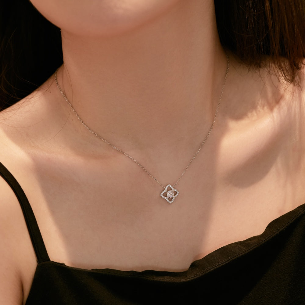 Angela Jewelry]Exquisite Flower Shape Princess Cut Necklace