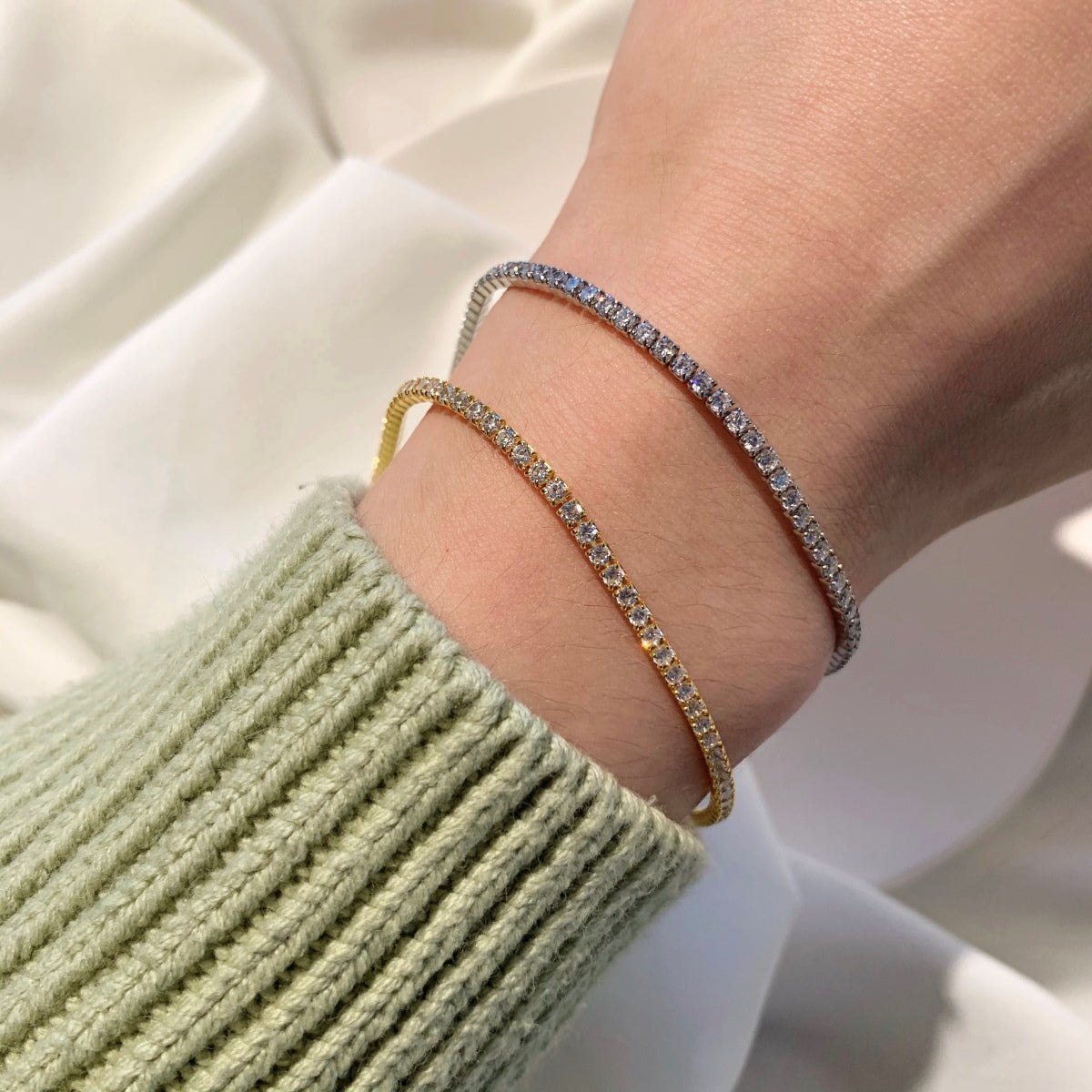 Angela Jewelry]Radiant Shinning Princess Cut Tennis Bracelet
