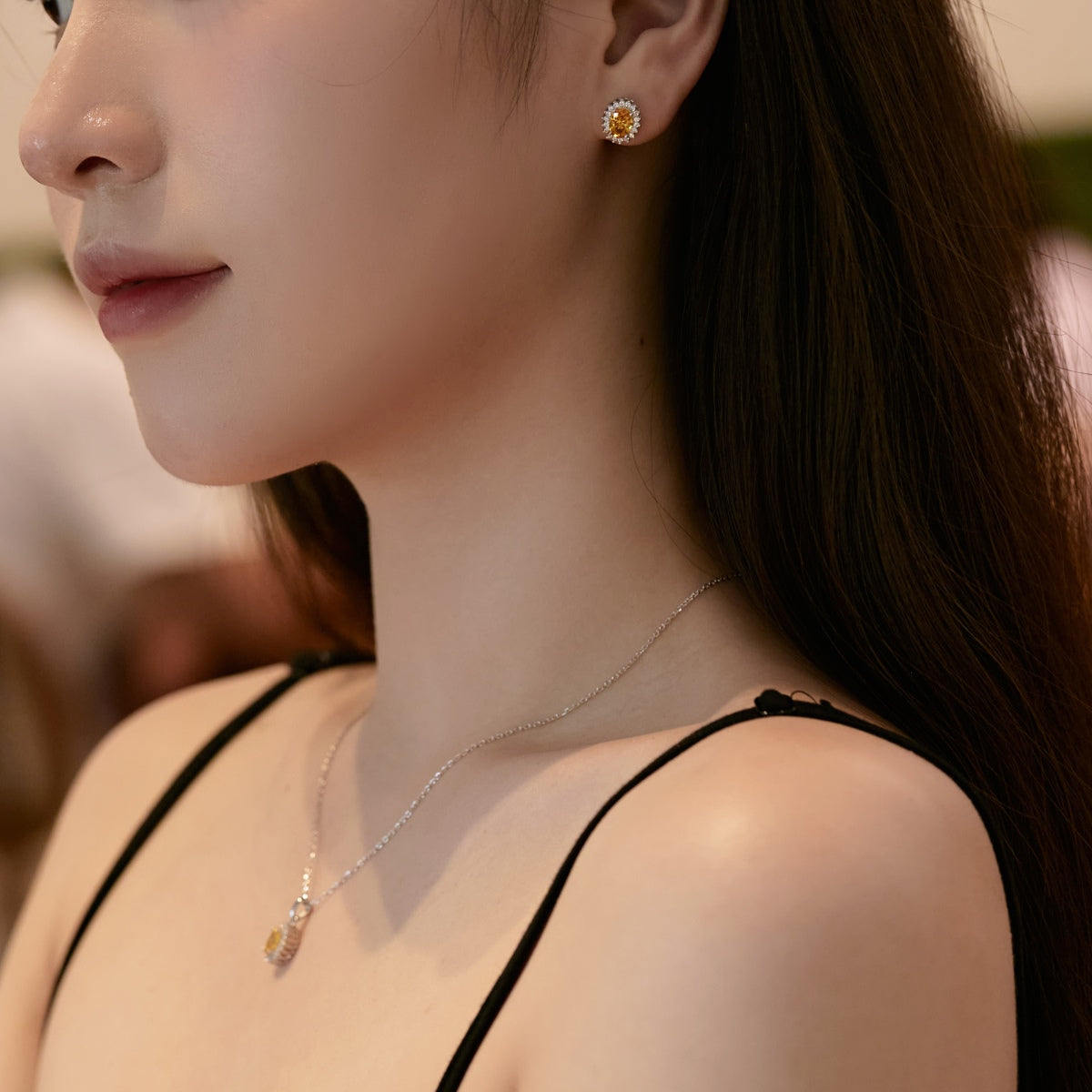 Angela Jewelry]Delicate Radiant Oval Cut Daily Earrings
