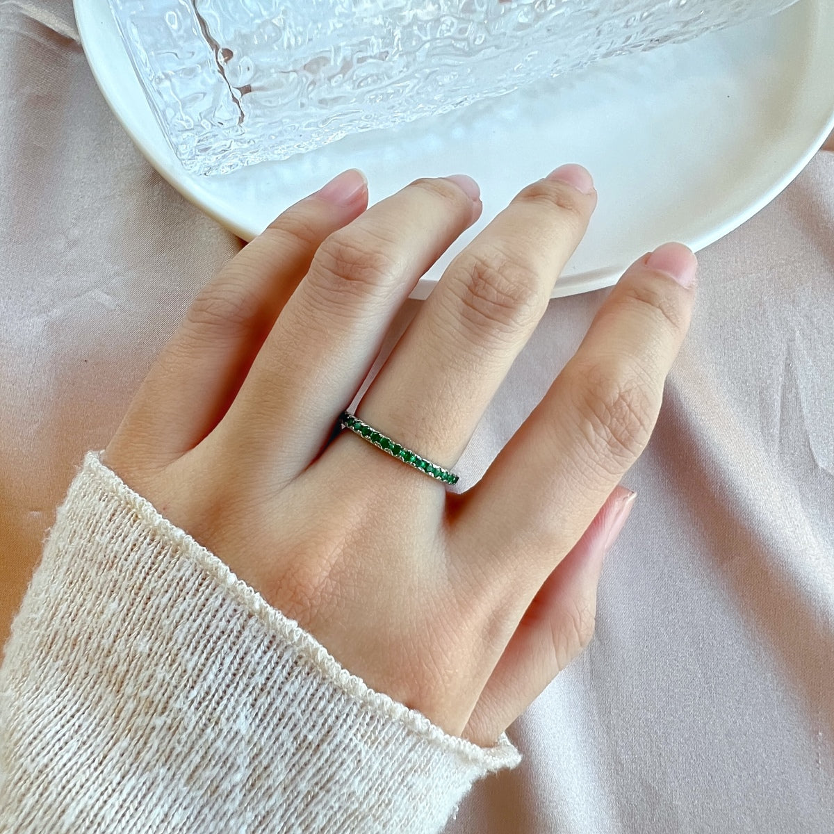 Angela Jewelry]Delicate Sparkling Round Cut Daily Ring