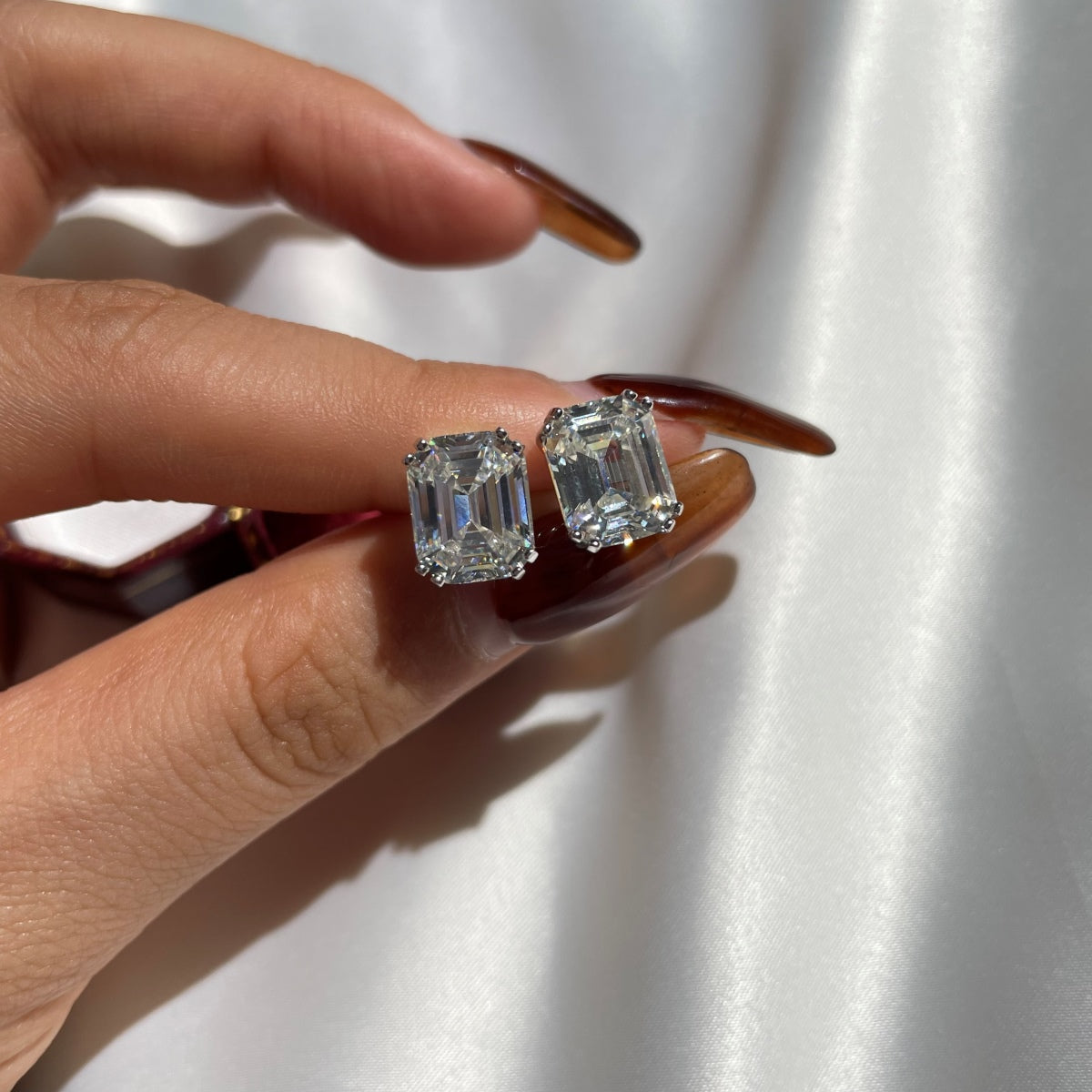 Angela Jewelry]Dazzling Square Shape Earrings