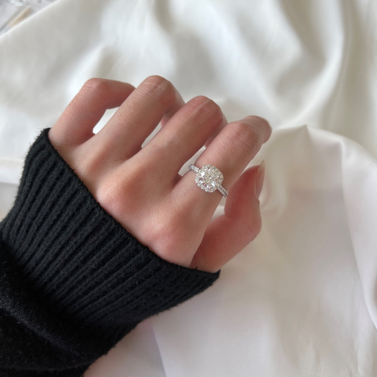 Angela Jewelry]Dazzling Resplendent Round Cut Wedding Ring