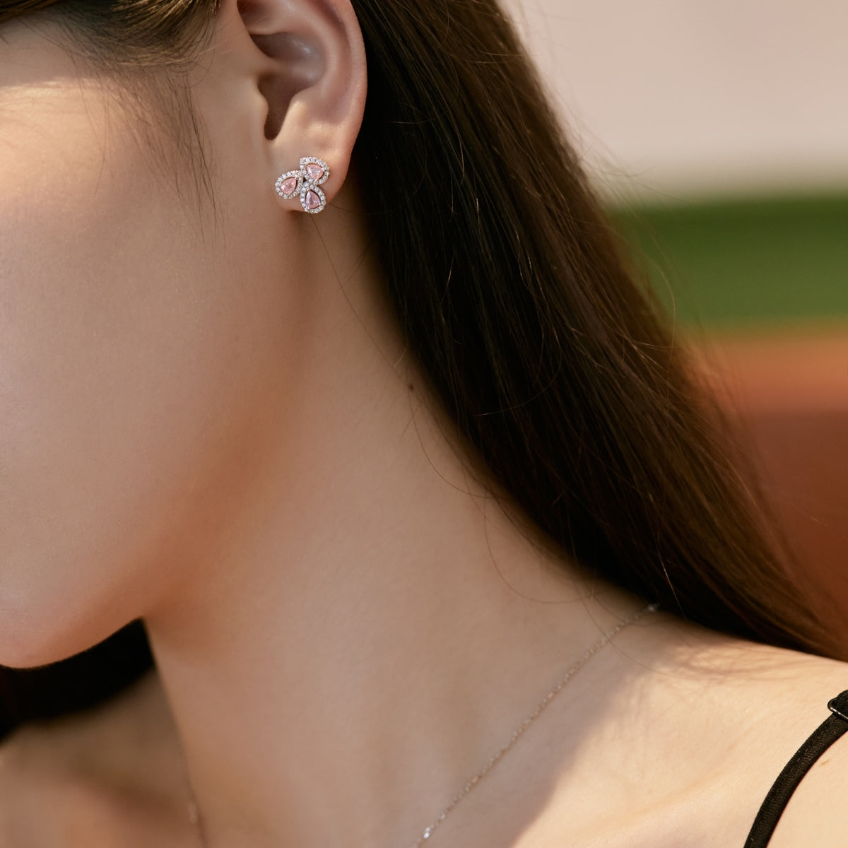 Angela Jewelry]Ornate Flower Shape Pear Cut Lover Earrings