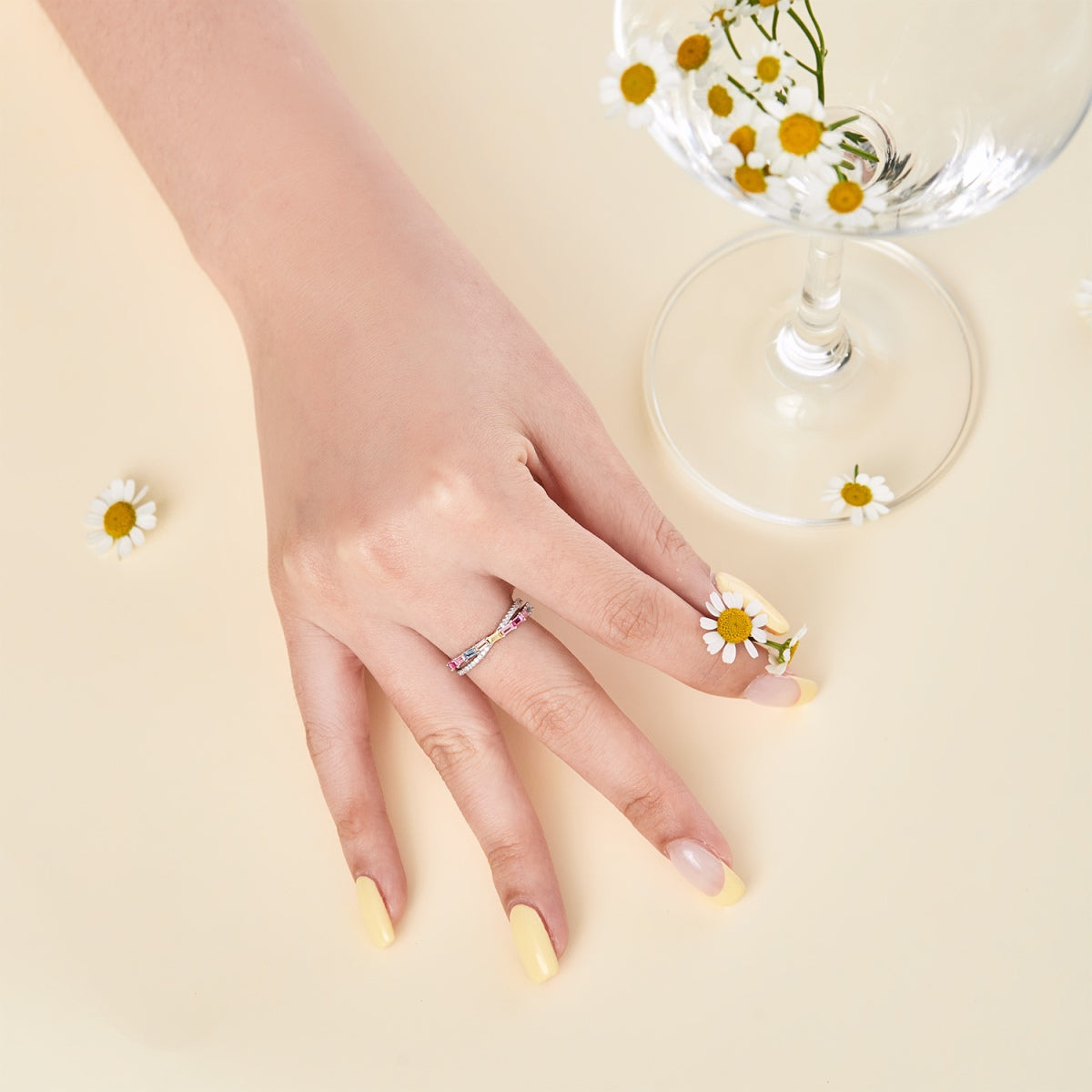 Angela Jewelry]Energetic Elegant Radiant Cut Party Ring