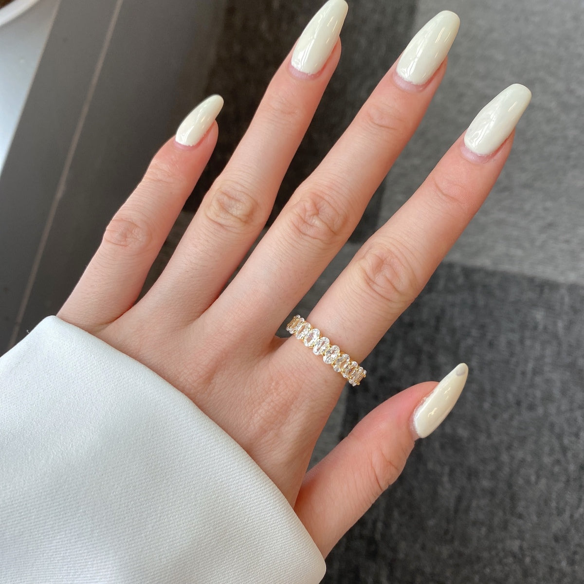 Angela Jewelry]Ornate Oval Cut Tennis Ring
