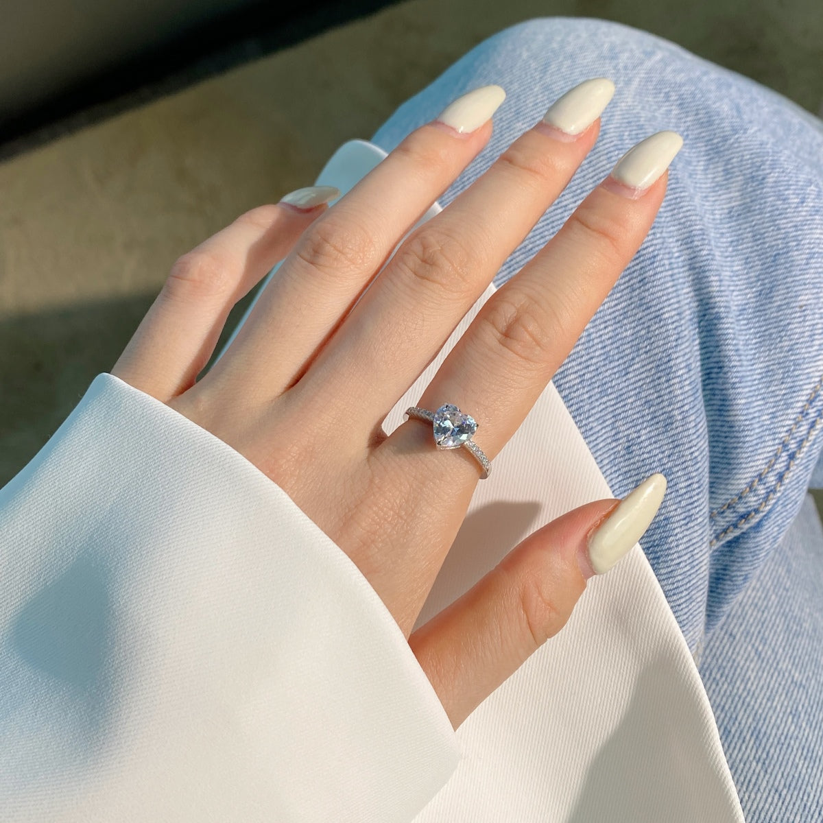 Angela Jewelry]2.0 Carat Dazzling Lustrous Heart Cut Lover Ring