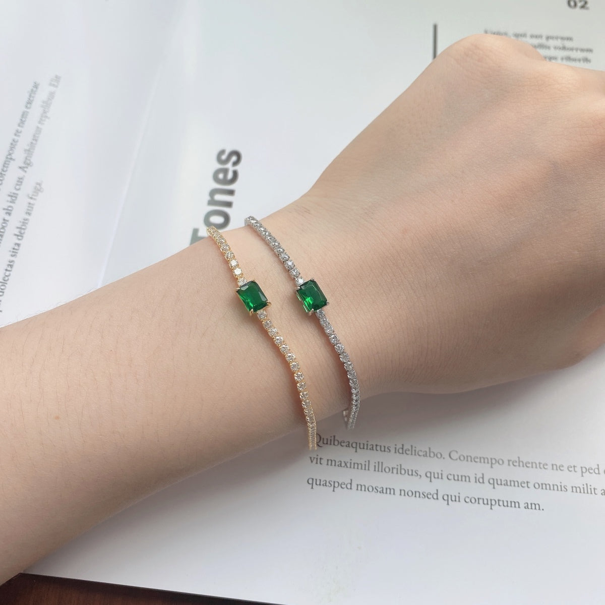 Angela Jewelry]1.0 Carat Unique Emerald Cut Banquet Bracelet