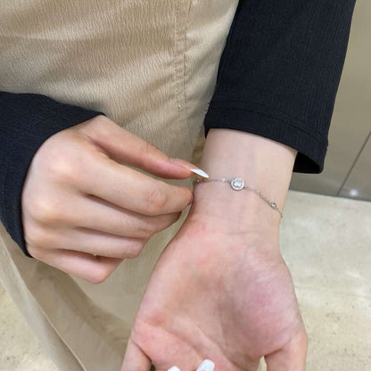 Angela Jewelry]Dazzling Round Cut Shape Bracelet