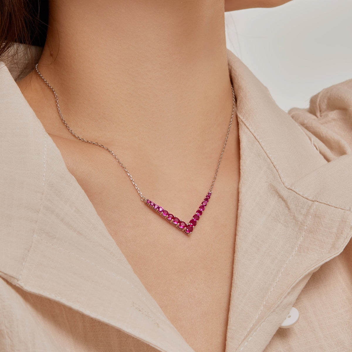 Angela Jewelry]Ornate Round Cut Necklace