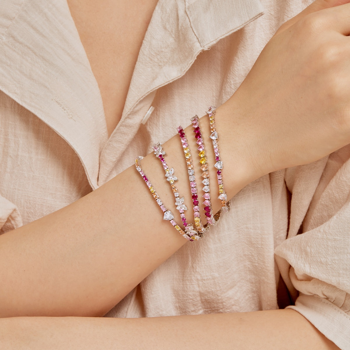 Angela Jewelry]Luxurious Colorful Romantic Heart Shape Lover Bracelet