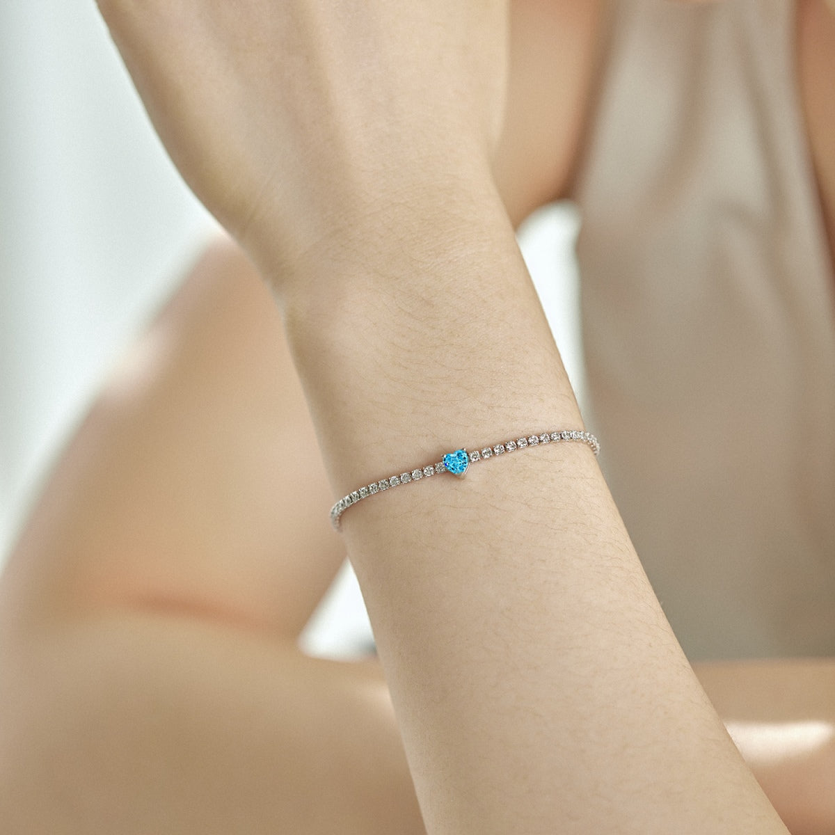 Angela Jewelry]0.5 Carat Elegant Romantic Heart Shape Lover Bracelet
