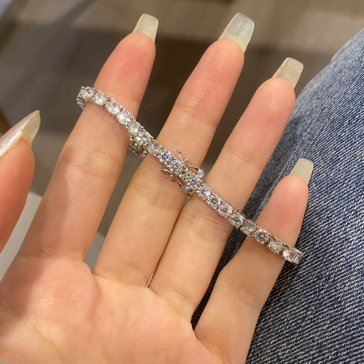 Angela Jewelry]Luxurious Ornate Round Cut Tennis Bracelet