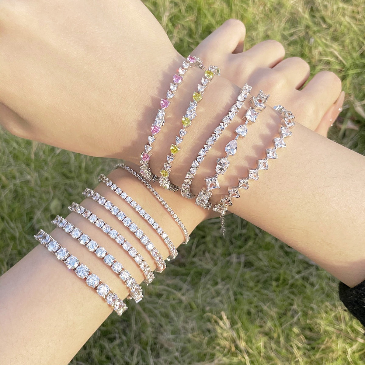 Angela Jewelry]Luxurious Ornate Round Cut Tennis Bracelet