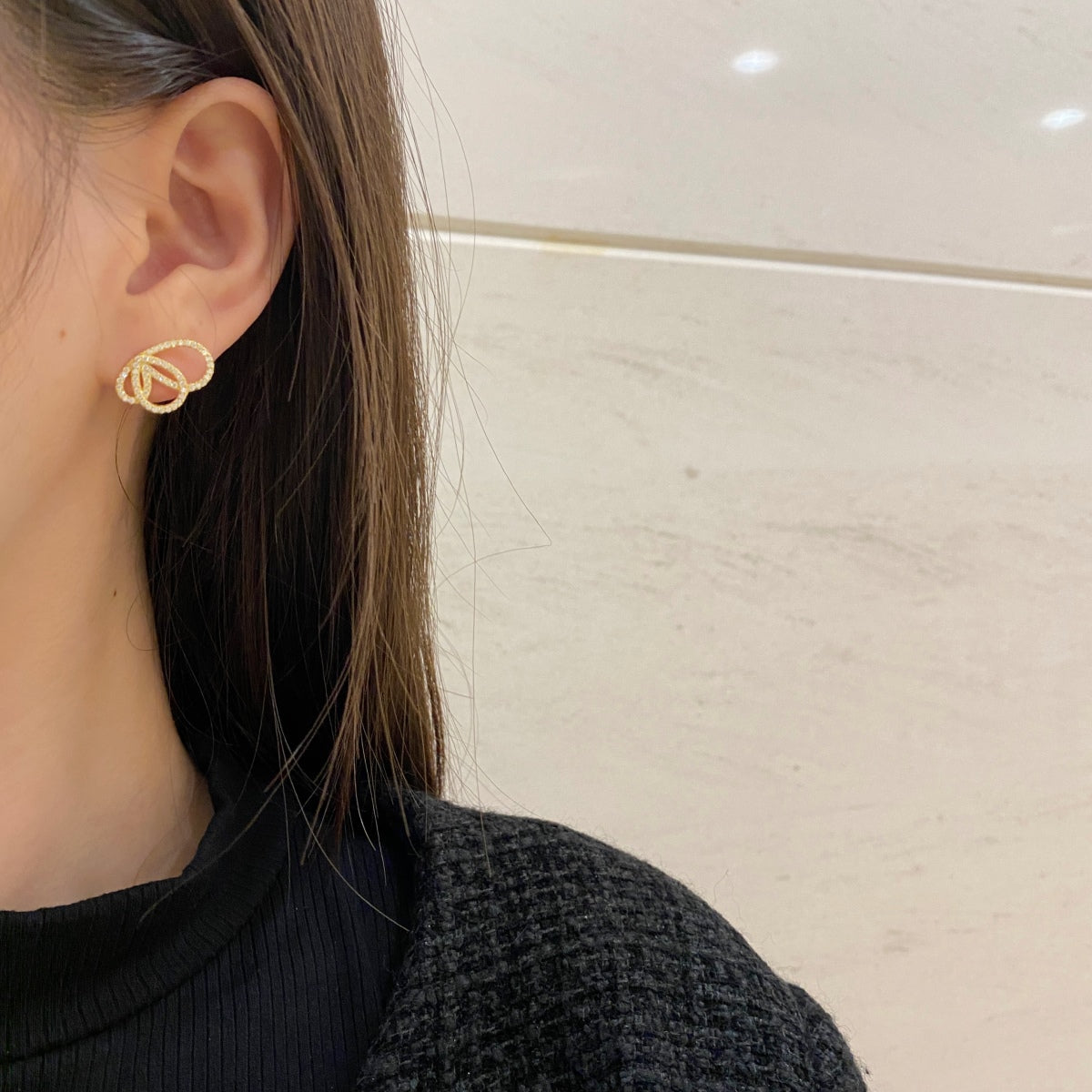 Angela Jewelry]Exquisite Butterfly Shape Earrings