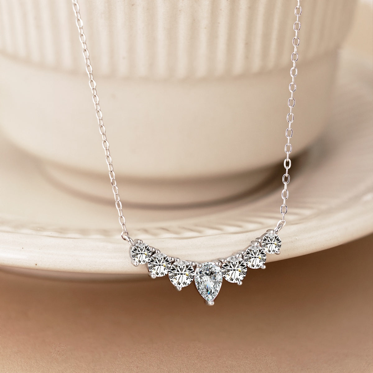 Angela Jewelry]Dainty Colorful Heart Necklace