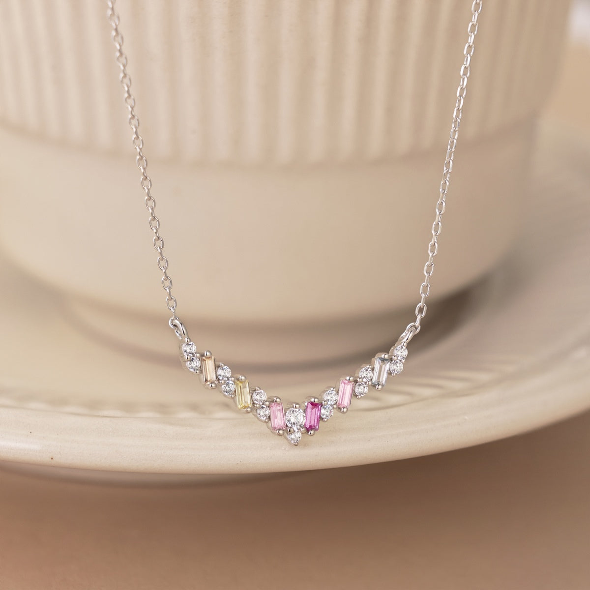 Angela Jewelry]Dazzling Rainbow Necklace