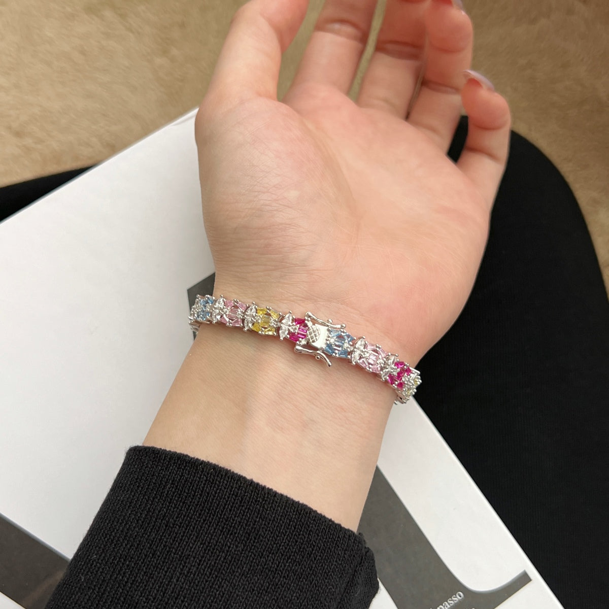 Angela Jewelry]Delicate Colorful Multi Cut Party Bracelet