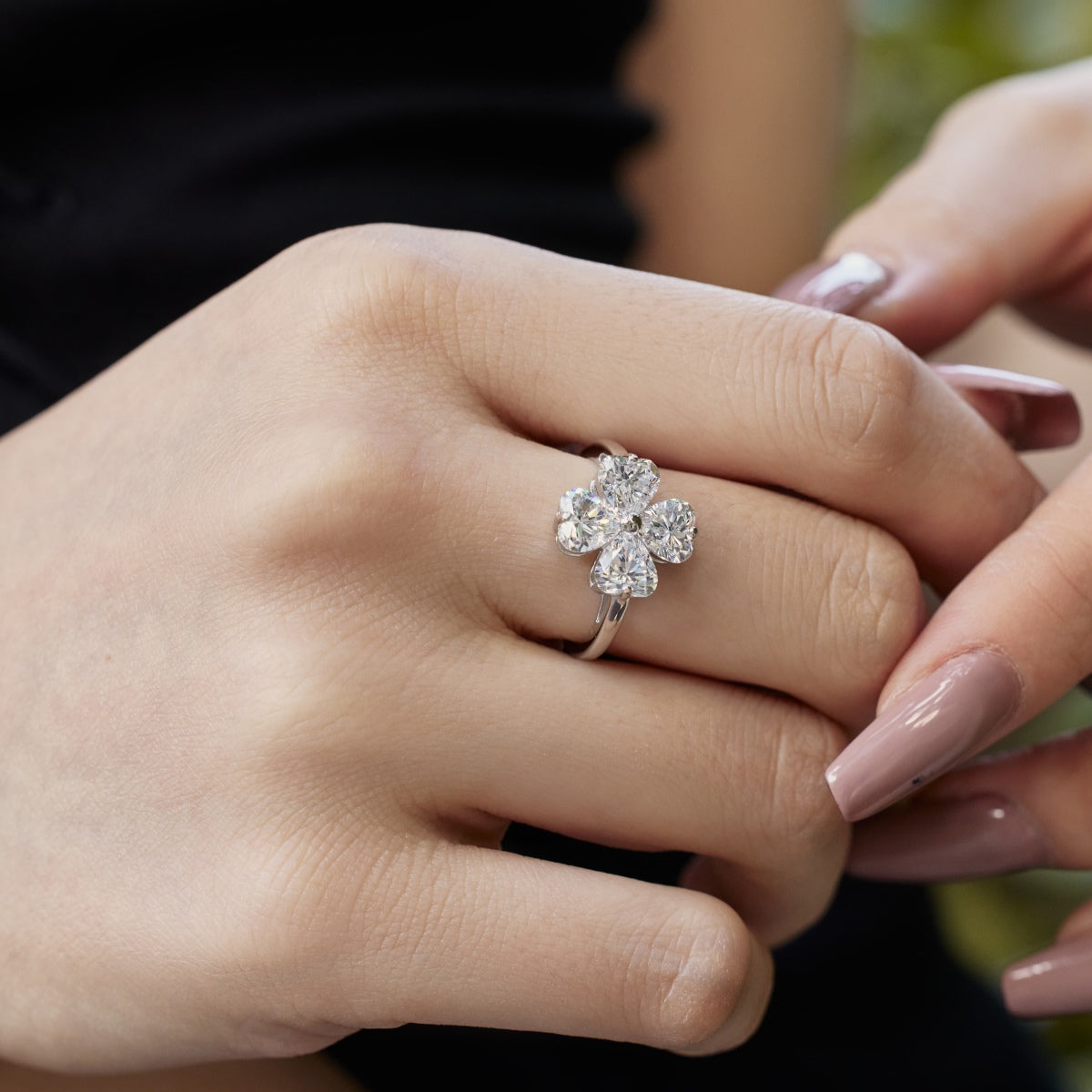 Angela Jewelry]Heart-shaped Four-Leaf Clover Ball Ring