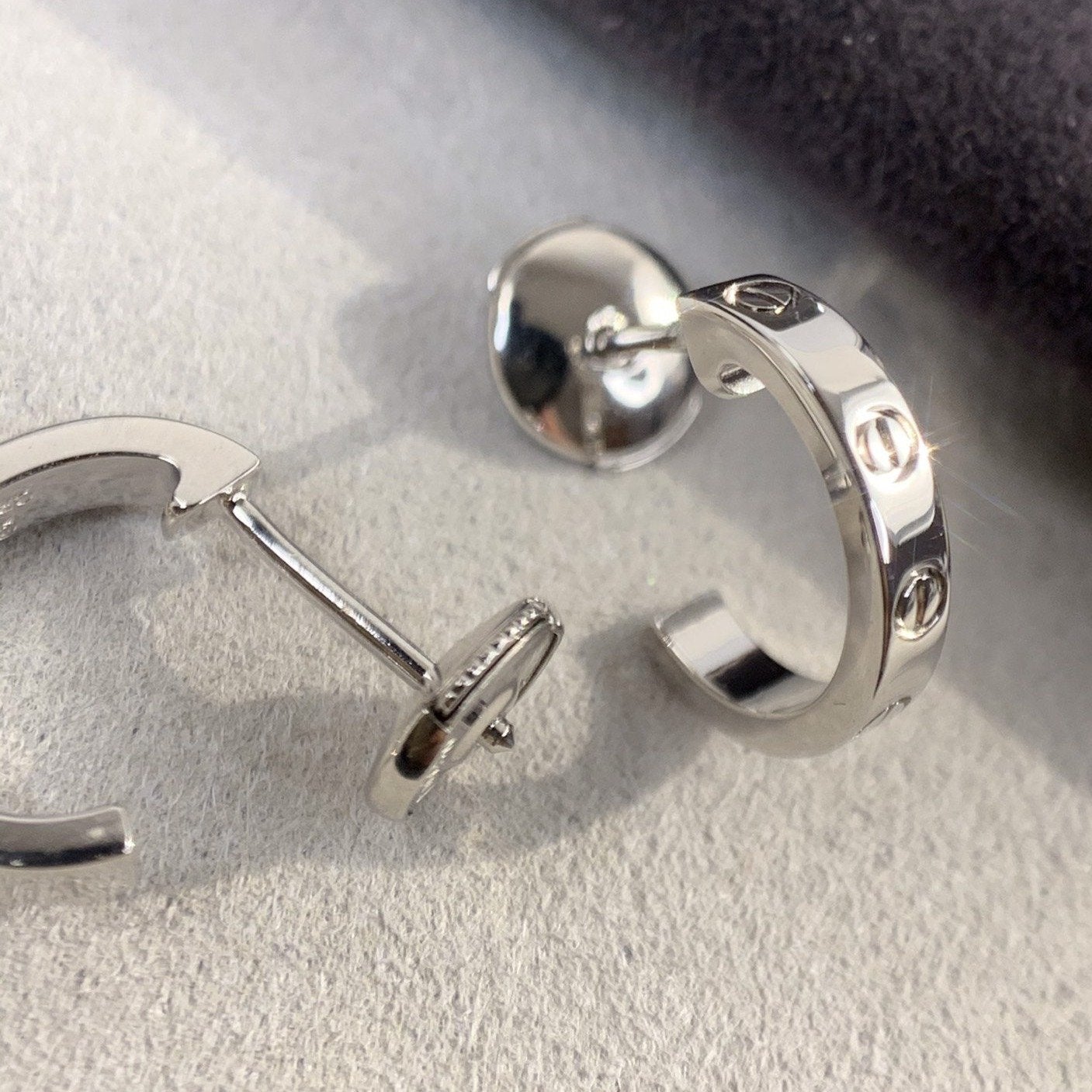 [Angela Jewellery]LOVE EARRINGS 2.65MM SILVER