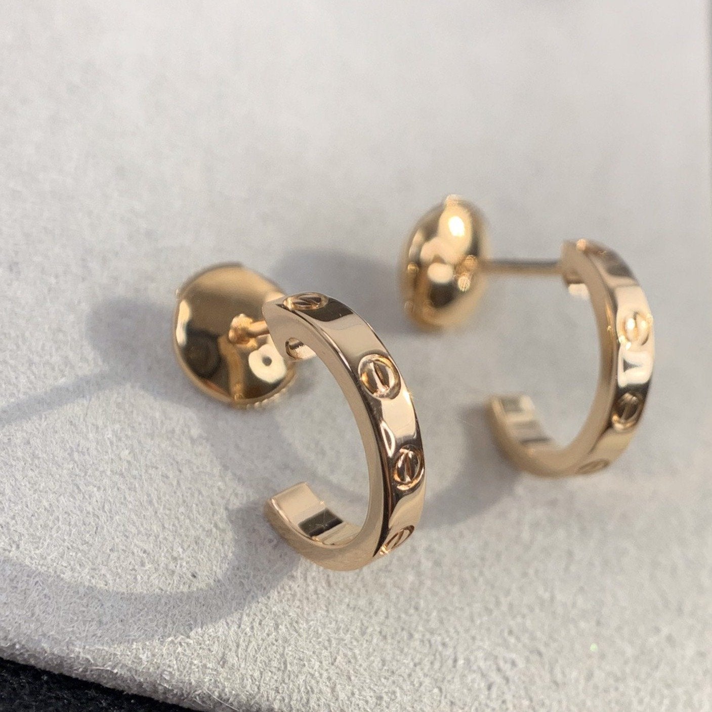 [Angela Jewellery]LOVE EARRINGS 2.65MM PINK GOLD