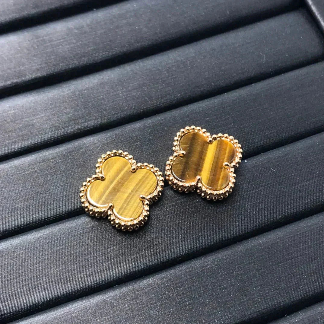[Angela Jewellery]CLOVER MEDIUM 1 MOTIFS TIGER EYE EARRINGS