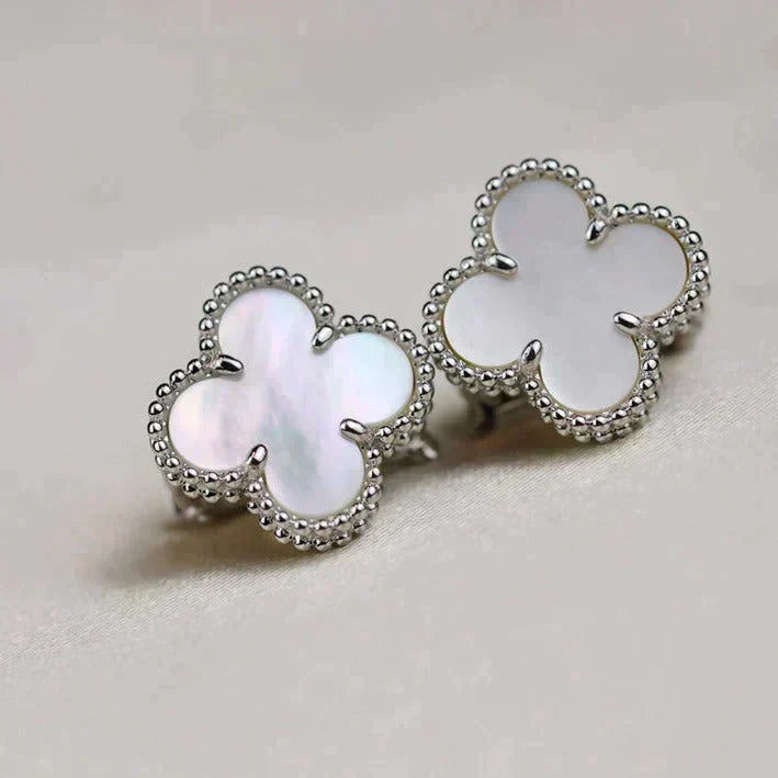 [Angela Jewellery]CLOVER MEDIUM 1 MOTIFS  WHITE MOP EARRINGS SILVER