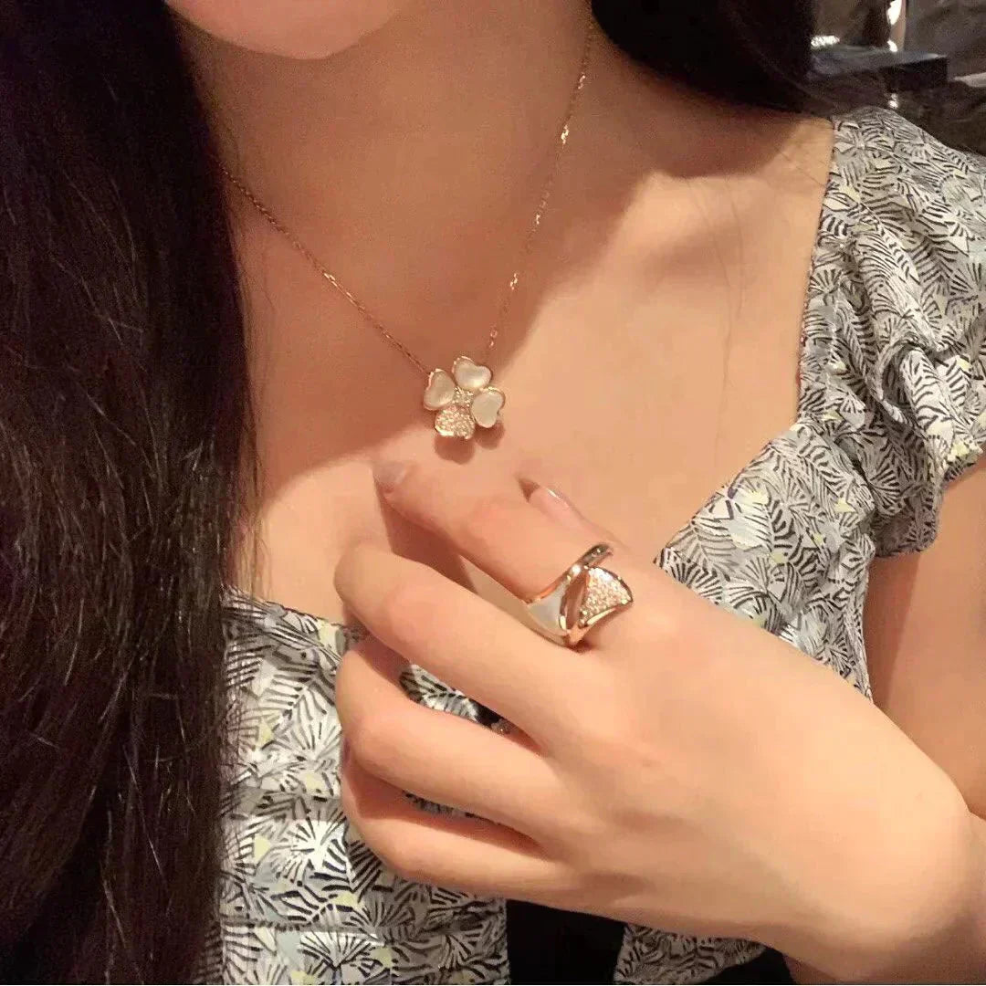 [Angela Jewellery]CLOVER MOP DIAMOND ROSE GOLD NECKLACE
