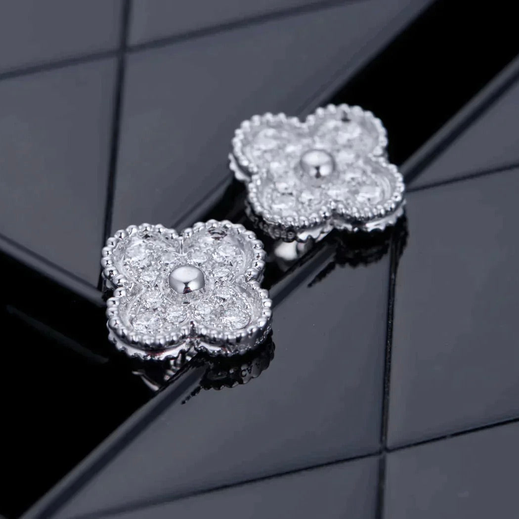 [Angela Jewellery]CLOVER 1 MOTIFS DIAMOND STUD EARRINGS SILVER
