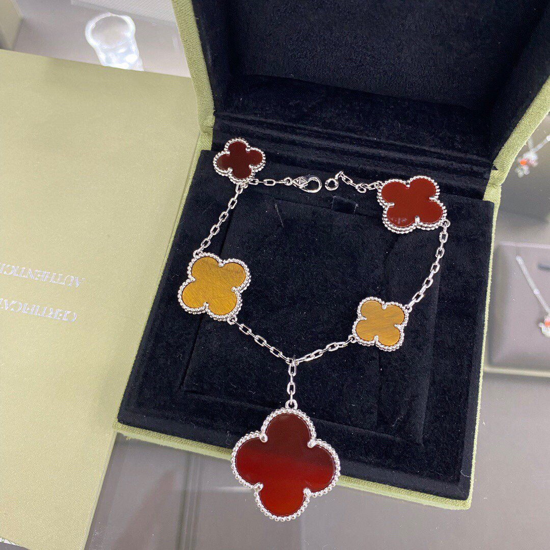 [Angela Jewellery]CLOVER 5 MOTIFS SIVLER CARNELIAN TIGER EYE BRACELET