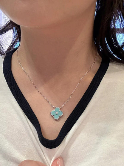 [Angela Jewellery]CLOVER 1 DIAMOND LIGHT BLUE SILVER NECKLACE