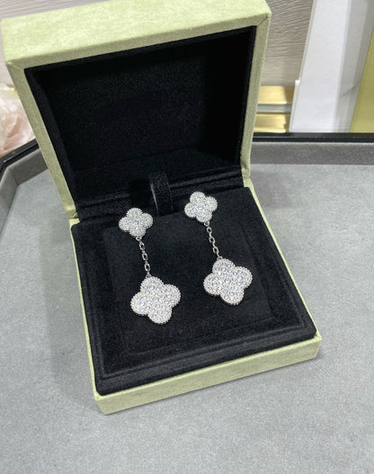 [Angela Jewellery]CLOVER 2 MOTIFS DIAMOND PAVED SILVER EARRINGS