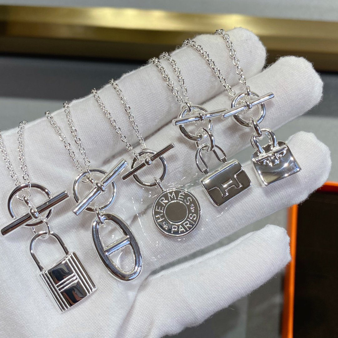 [Angela Jewellery]CONSTANCE PEDANT SILVER NECKLACE