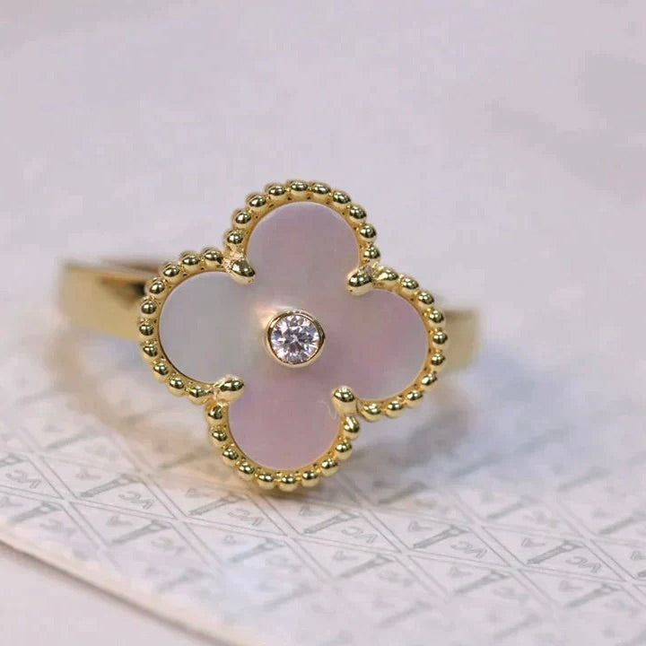 [Angela Jewellery]CLOVER PINK MOP RING GOLD DIAMOND