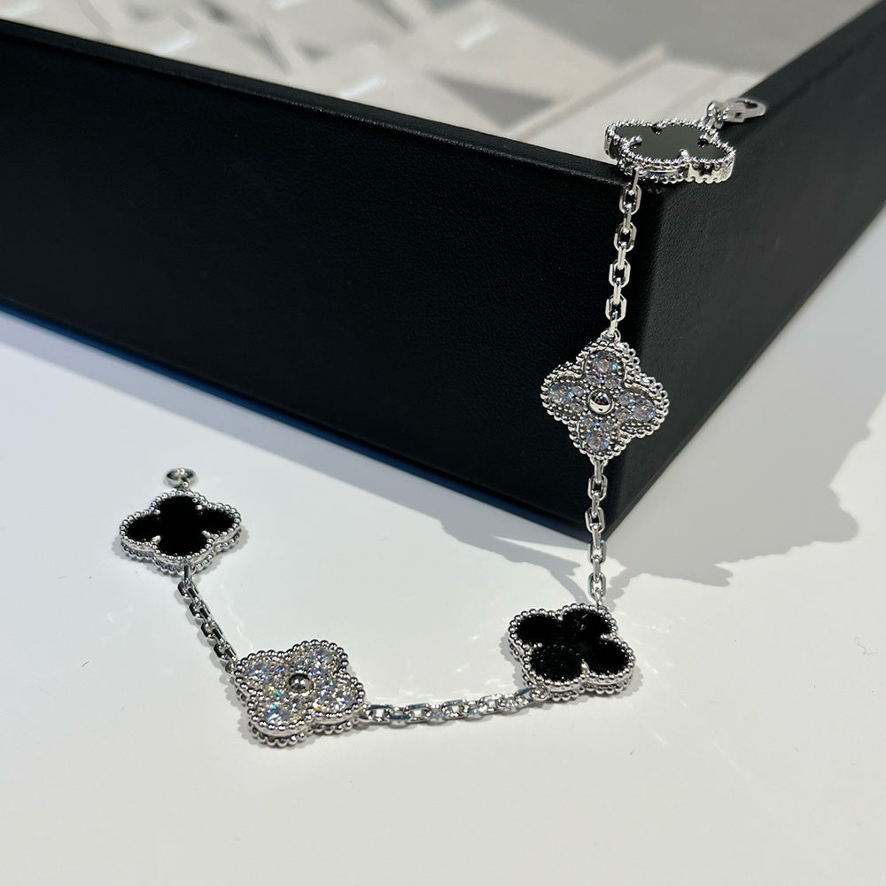 [Angela Jewellery]CLOVER 5 MOTIF ONYXS DIAMOND BRACELET SILVER