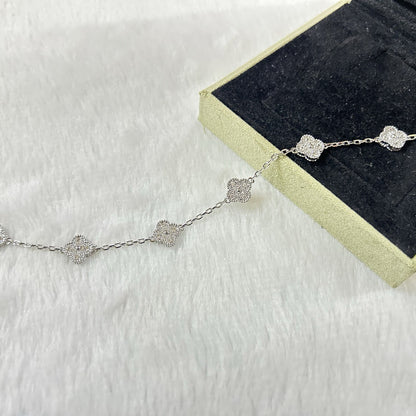 [Angela Jewellery]CLOVER 6 MOTIF DIAMOND BRACELET