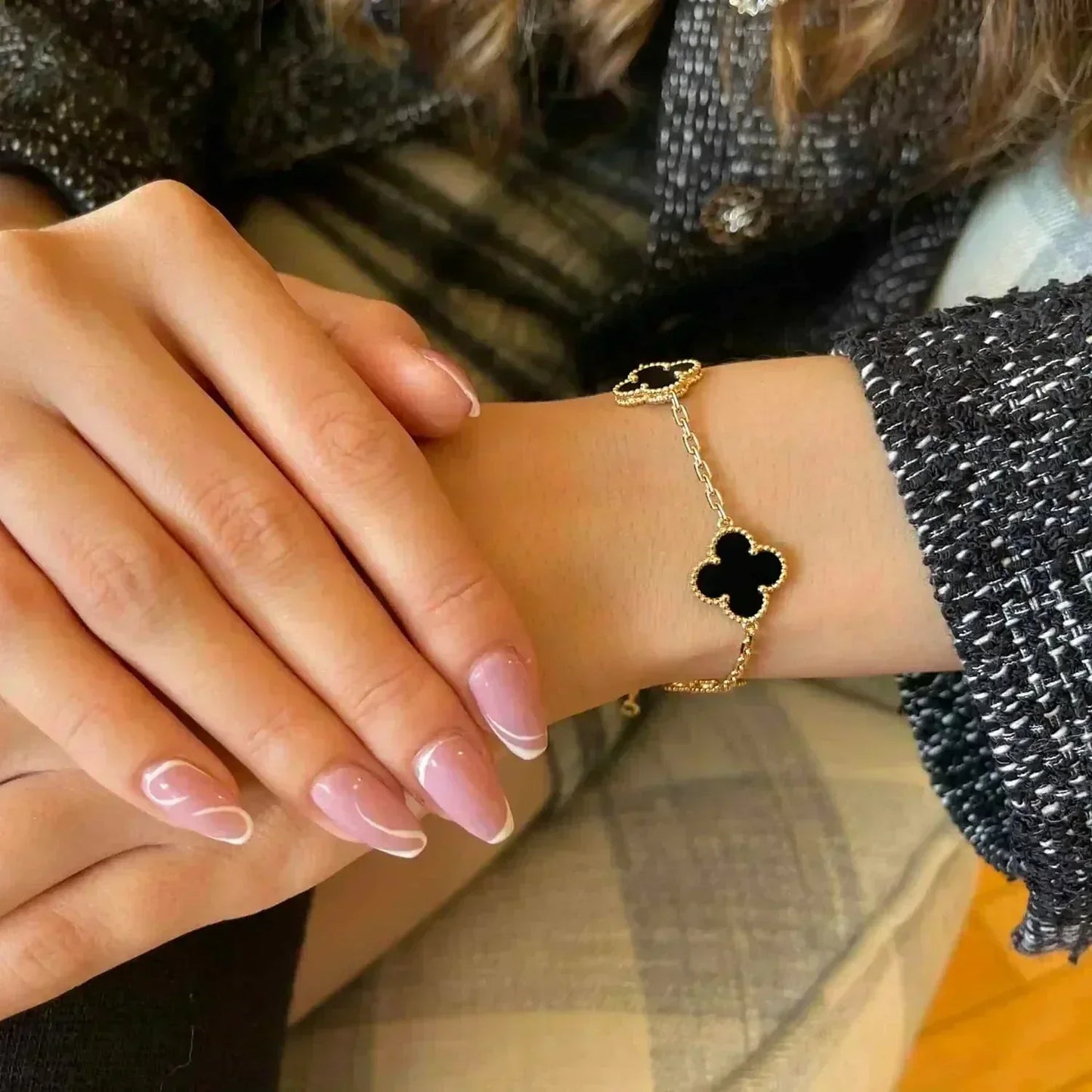 [Angela Jewellery]CLOVER  5 MOTIFS BLACK ONYX BRACELET