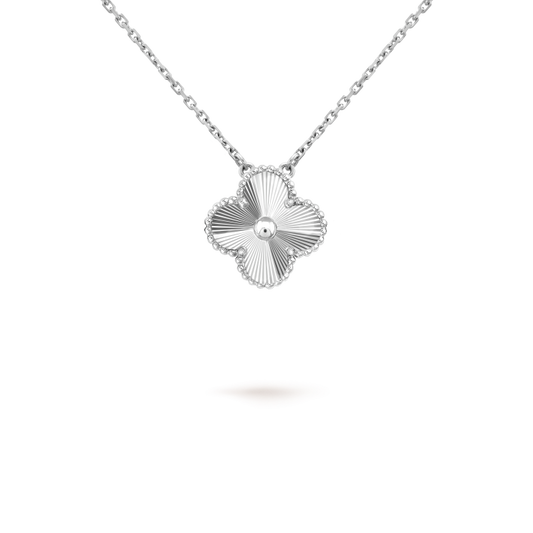 [Angela Jewellery]CLOVER 15MM LASER NECKLACE SILVER