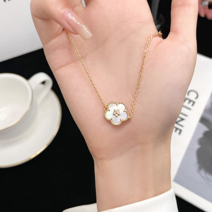 [Angela Jewellery]LUCKY  WHITE MOP  PLUM BLOSSOM NECKLACE