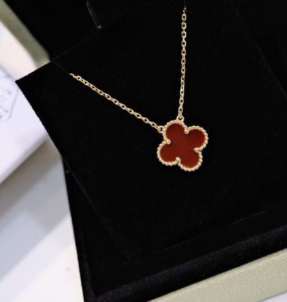 [Angela Jewellery]CLOVER 15MM CARNELIAN SINGLE FLOWER NECKLACE