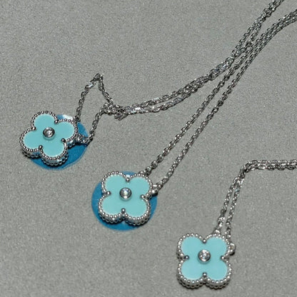 [Angela Jewellery]CLOVER 1 DIAMOND LIGHT BLUE SILVER NECKLACE