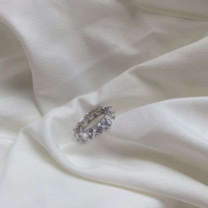 Angela Jewelry]Elegant Princess Cut Tennis Ring