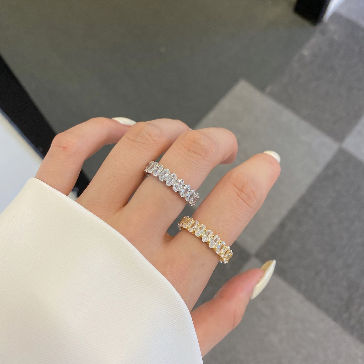 Angela Jewelry]Ornate Oval Cut Tennis Ring