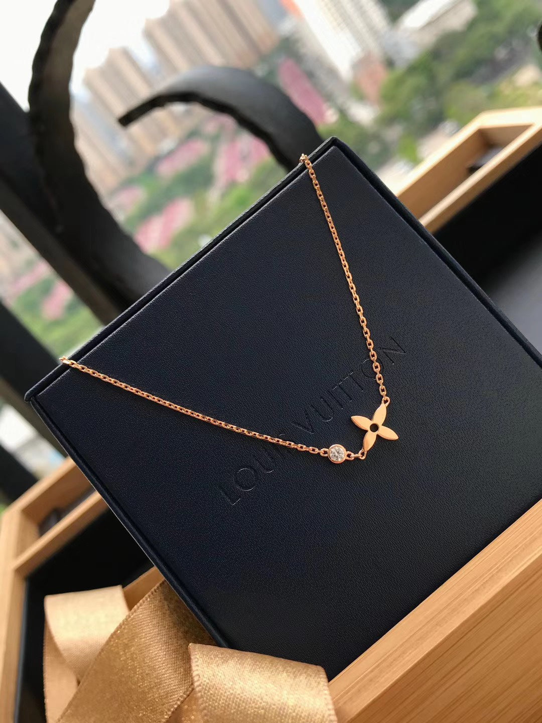 [Angela Jewellery]BLOSSOM PENDANT PINK GOLD AND DIAMOND