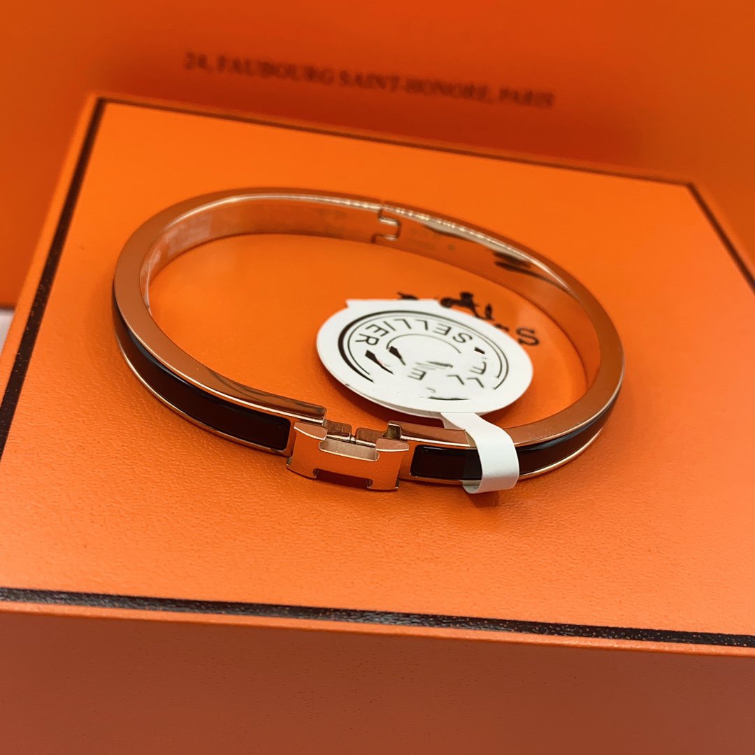 [Angela Jewellery]CLASSIC HM CLIC BLACK 8MM ENAMEL BRACELET