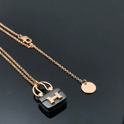 [Angela Jewellery]WOMEN'S HM AMULETTES CONSTANCE PENDANT NECKLACE