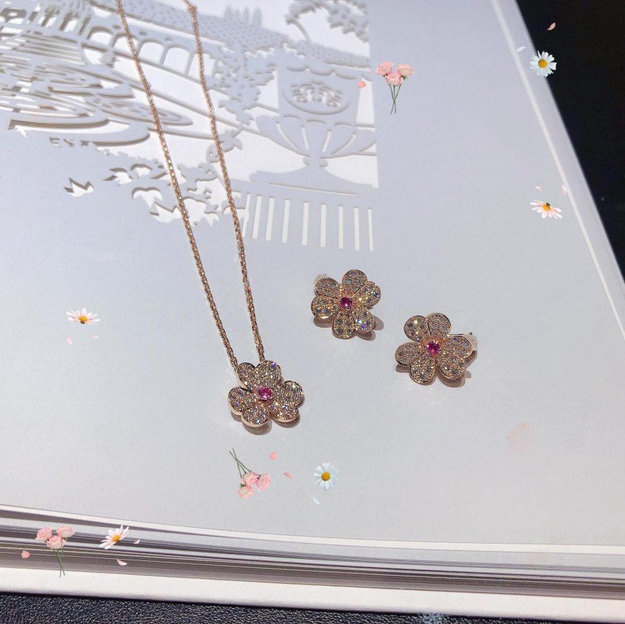 [Angela Jewellery]FRIVOLE PINK GOLD FLOWER DIAMOND EARRINGS