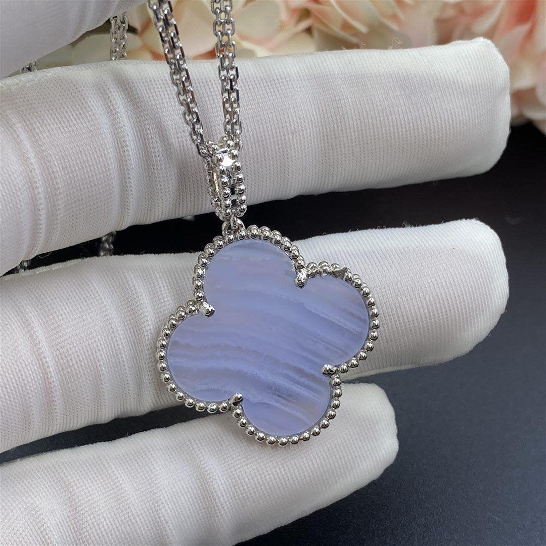 [Angela Jewellery]CLOVER SILVER CHALCEDONY BIG CLOVER NECKLACE