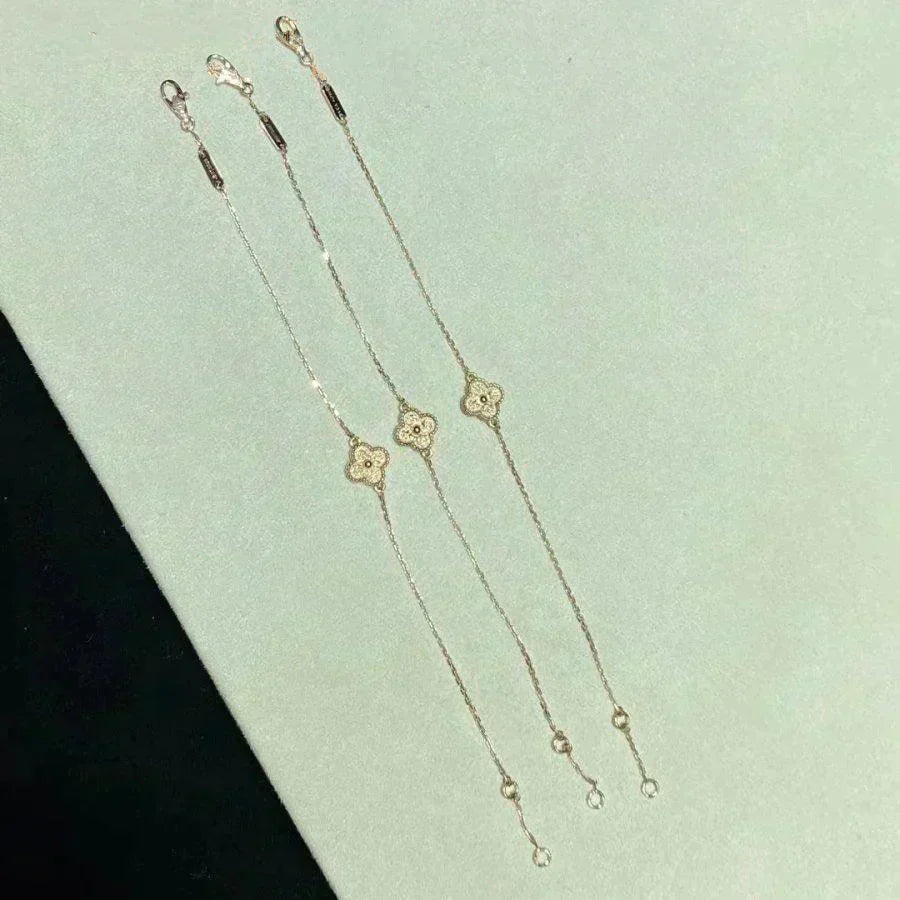 [Angela Jewellery]CLOVER SINGLE FLOWER BRACELET