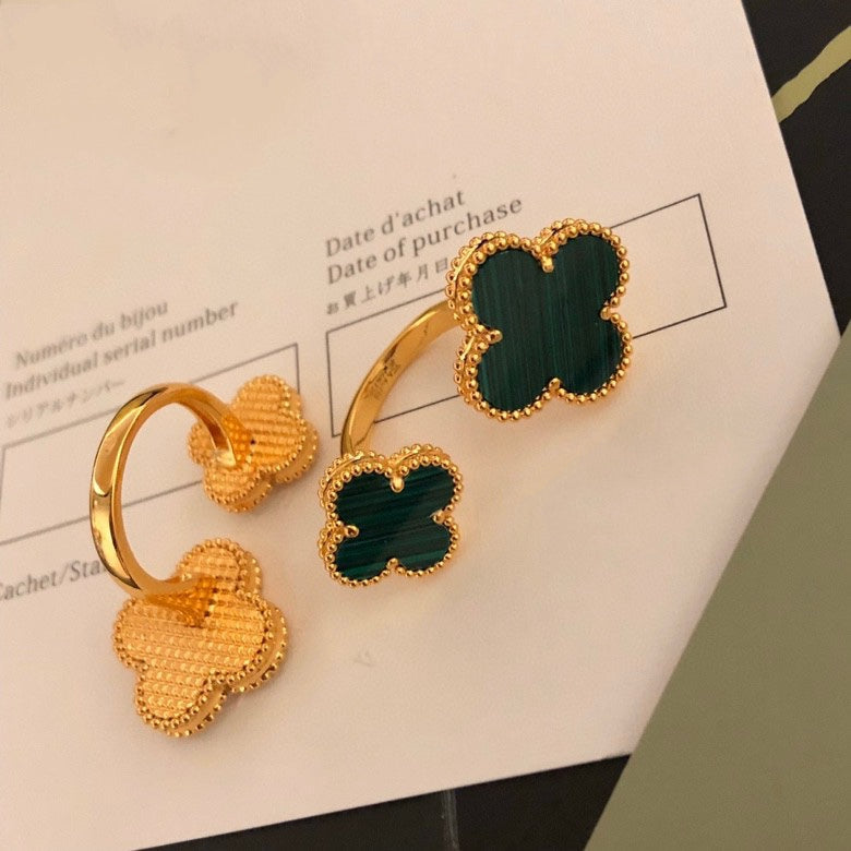 [Angela Jewellery]CLOVER BETWEEN THE FINGER RING